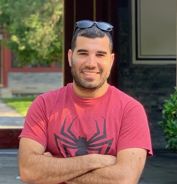 Dr. Zohar Arnon
